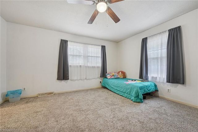 4407 Bromley Drive, Greensboro, NC 27406