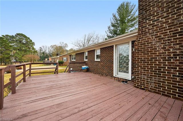 4407 Bromley Drive, Greensboro, NC 27406