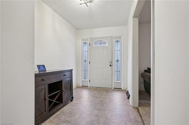 4407 Bromley Drive, Greensboro, NC 27406