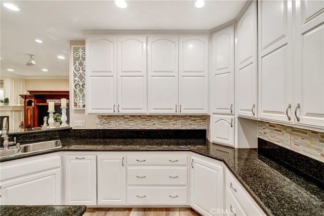 8739 W Avenue C8, Lancaster, CA 93536