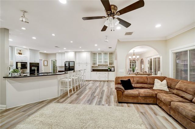8739 W Avenue C8, Lancaster, CA 93536