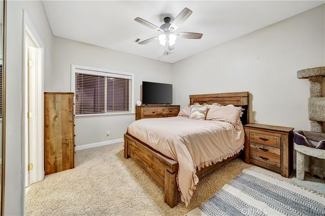 8739 W Avenue C8, Lancaster, CA 93536