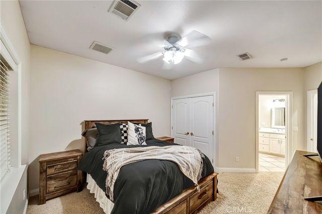 8739 W Avenue C8, Lancaster, CA 93536