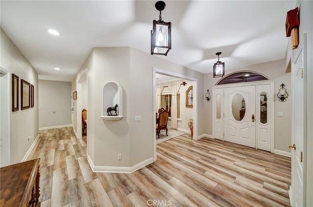 8739 W Avenue C8, Lancaster, CA 93536