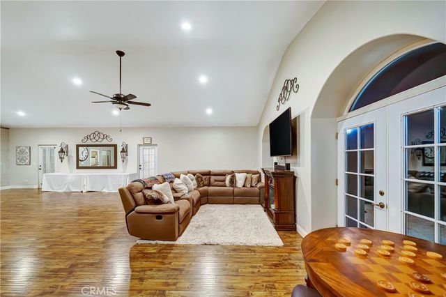 8739 W Avenue C8, Lancaster, CA 93536