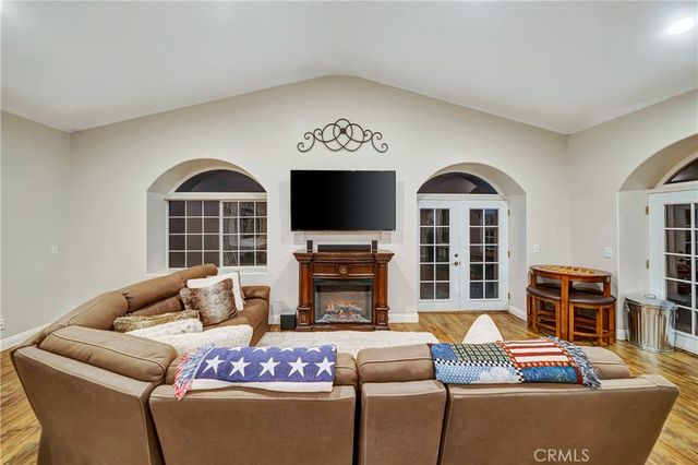 8739 W Avenue C8, Lancaster, CA 93536