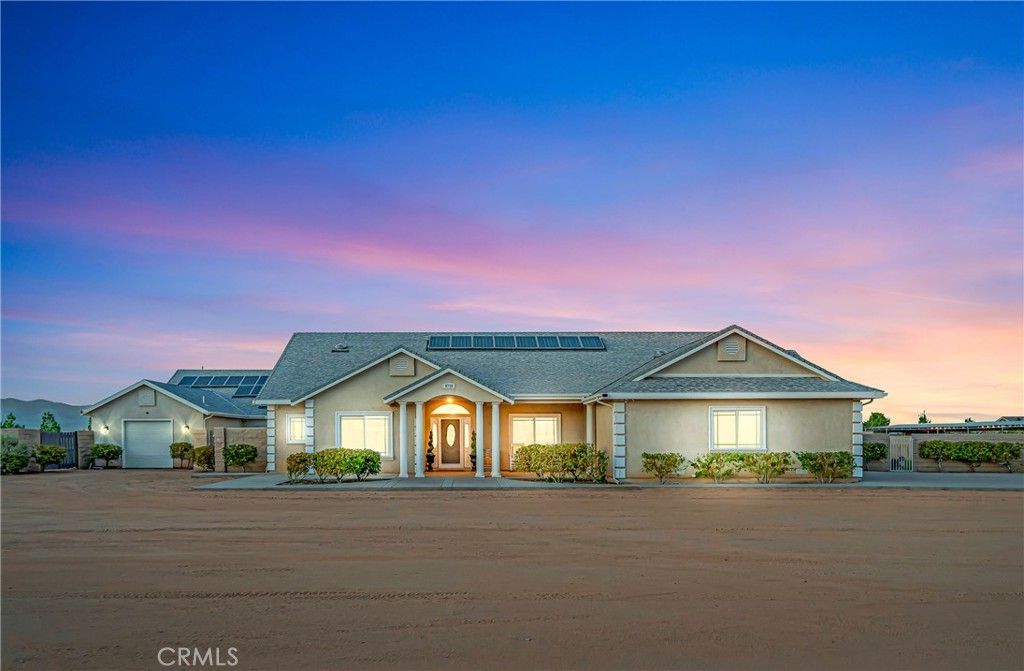 8739 W Avenue C8, Lancaster, CA 93536
