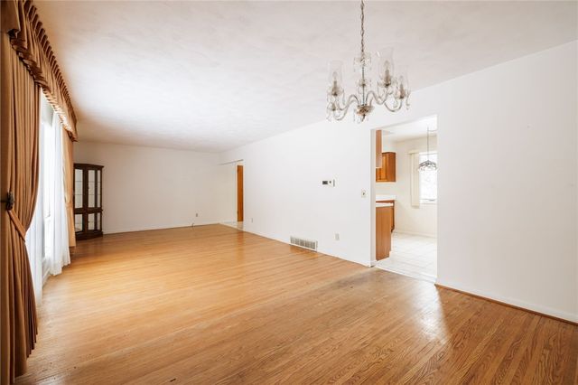 254 Parkview Drive, Penfield, NY 14625