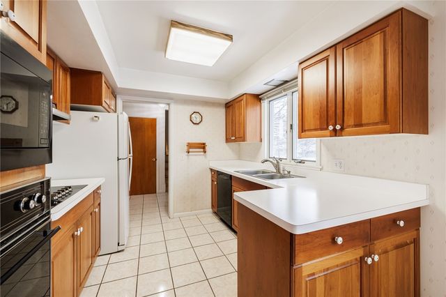 254 Parkview Drive, Penfield, NY 14625