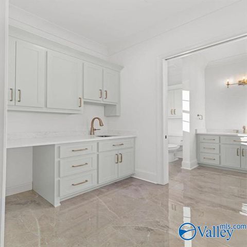 106 Randal Lane, Florence, AL 35634