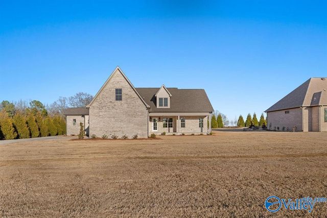 106 Randal Lane, Florence, AL 35634