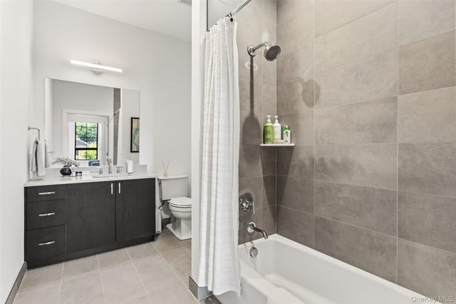 100 Legend Drive 206, Sleepy Hollow, NY 10591
