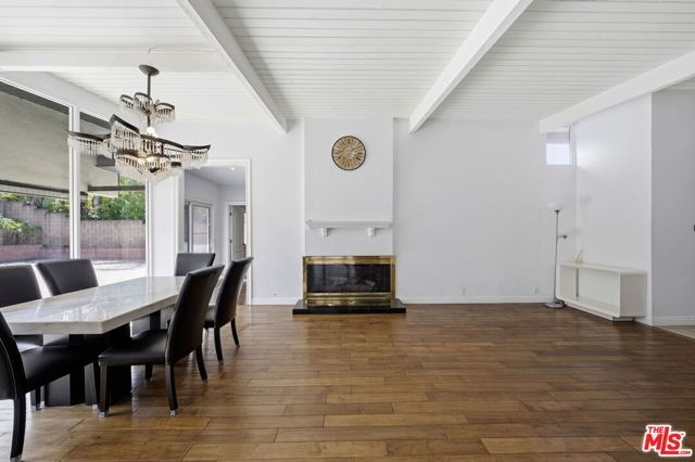 18342 Blackhawk Street, Porter Ranch (los Angeles), CA 91326