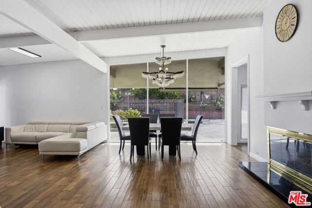 18342 Blackhawk Street, Porter Ranch (los Angeles), CA 91326