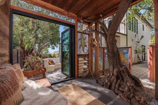 941 Nolbey Street, Cardiff By The Sea, CA 92007