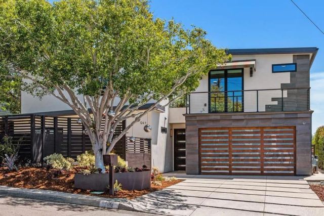 941 Nolbey Street, Cardiff By The Sea, CA 92007