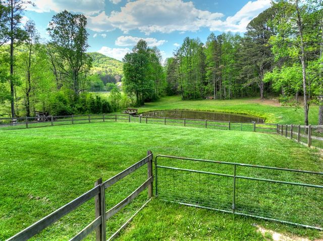 2597 Hwy 180, Blairsville, GA 30512