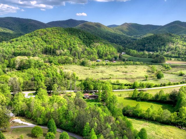 2597 Hwy 180, Blairsville, GA 30512