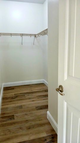 533 E Heatherstone Lane, Roebuck, SC 29376