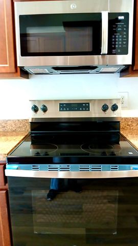 533 E Heatherstone Lane, Roebuck, SC 29376