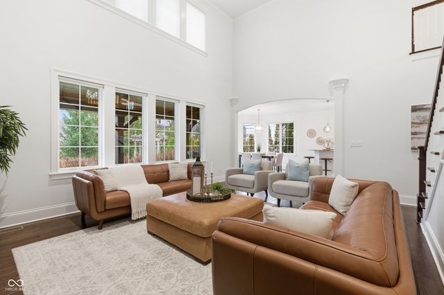 1905 W Main Street, Carmel, IN 46032