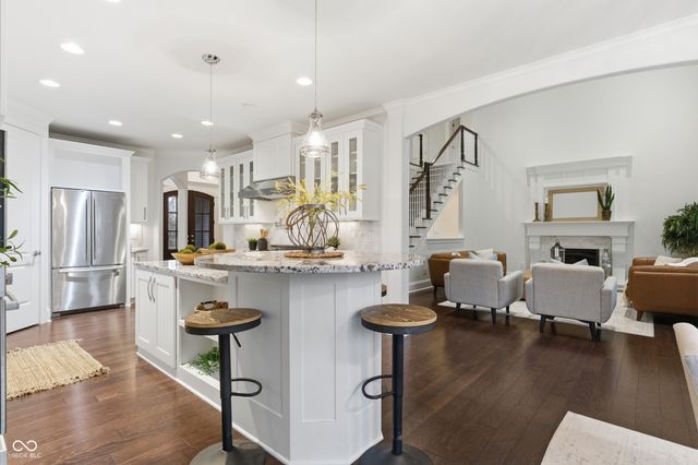 1905 W Main Street, Carmel, IN 46032