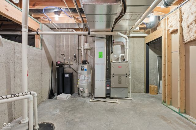 1905 W Main Street, Carmel, IN 46032