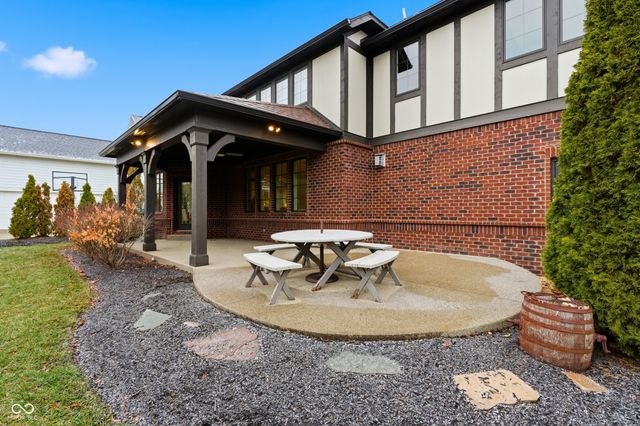 1905 W Main Street, Carmel, IN 46032