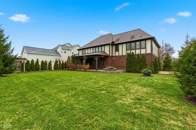 1905 W Main Street, Carmel, IN 46032