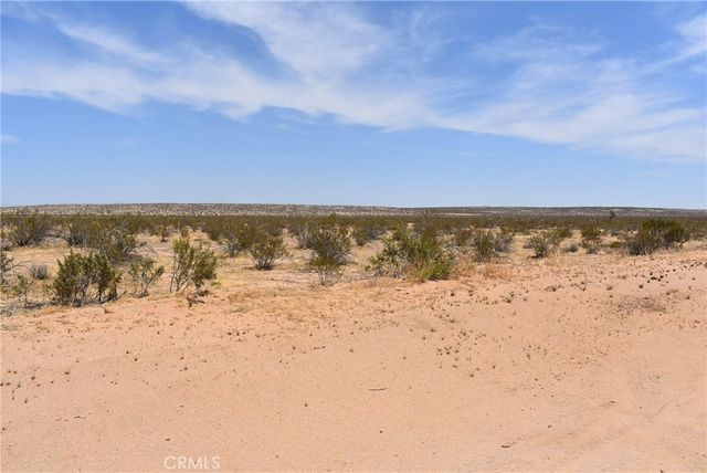 22500 E Avenue C, Lancaster, CA 93535