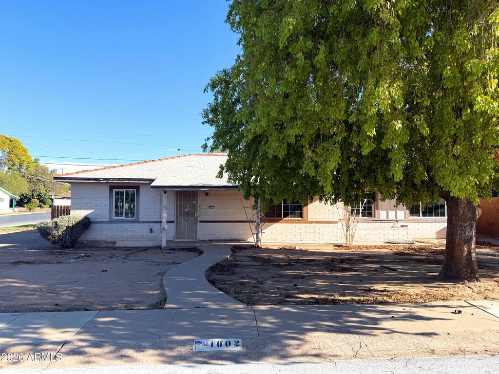 1002 E VERMONT Avenue, Phoenix, AZ 85014 — exterior