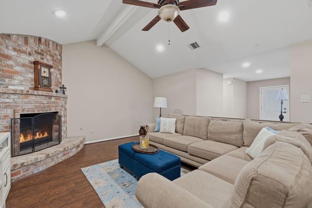 2022 Arcadia Drive, Sugar Land, TX 77498