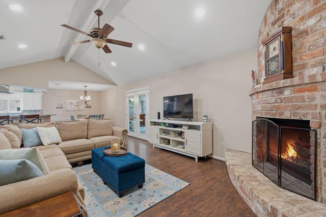 2022 Arcadia Drive, Sugar Land, TX 77498