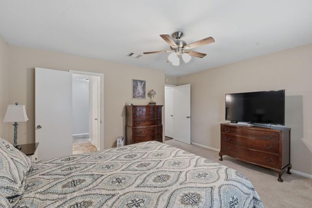2022 Arcadia Drive, Sugar Land, TX 77498