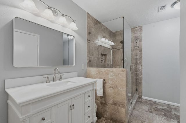2022 Arcadia Drive, Sugar Land, TX 77498