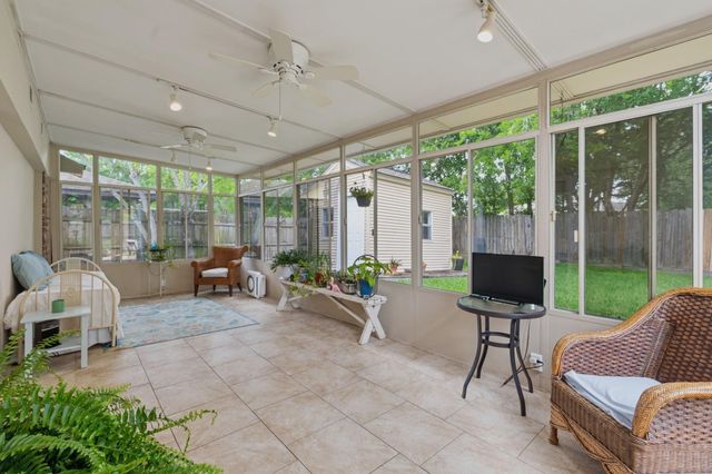 2022 Arcadia Drive, Sugar Land, TX 77498