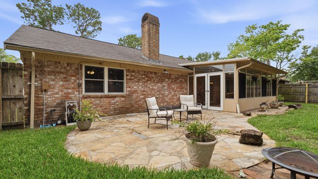 2022 Arcadia Drive, Sugar Land, TX 77498