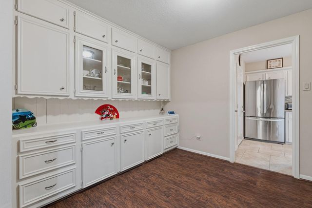 2022 Arcadia Drive, Sugar Land, TX 77498