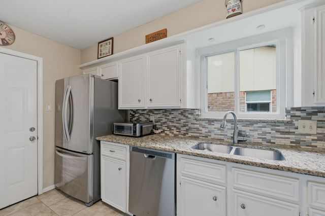 2022 Arcadia Drive, Sugar Land, TX 77498