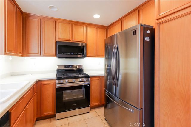 32 Garrison Loop, Ladera Ranch, CA 92694