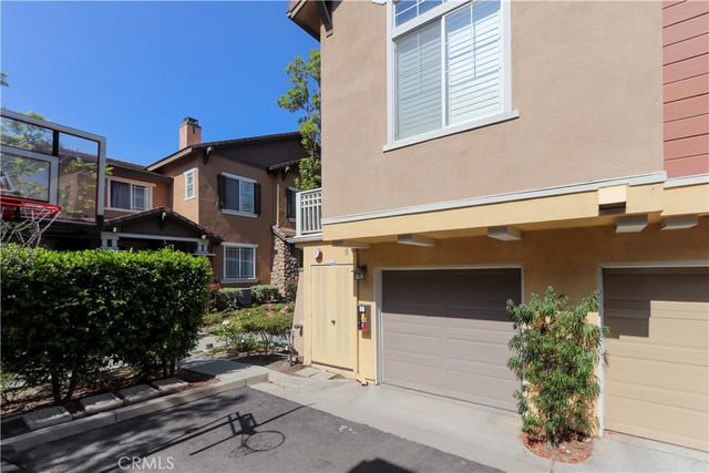 32 Garrison Loop, Ladera Ranch, CA 92694