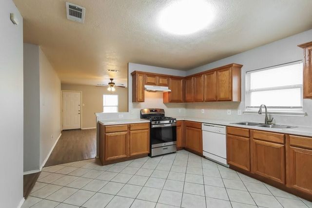 12123 Carriage Oak Circle, Humble, TX 77346