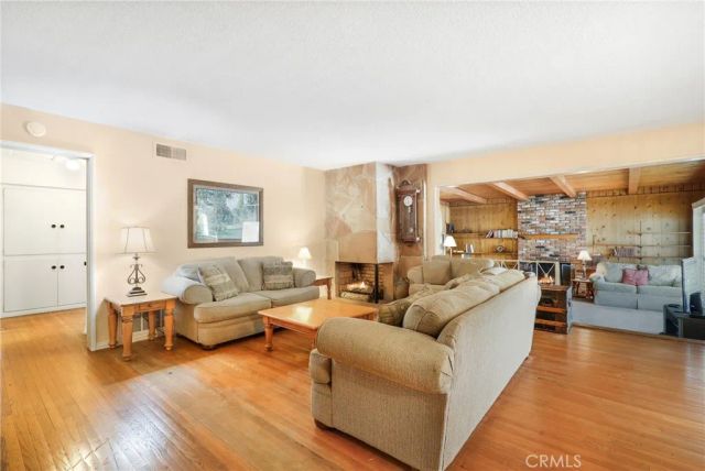 2439 E Paradise Road, Anaheim, CA 92806