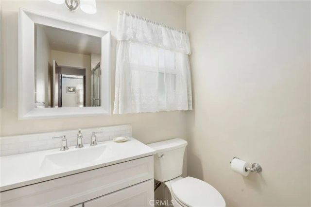 2439 E Paradise Road, Anaheim, CA 92806