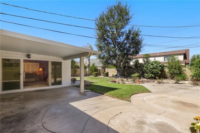 2439 E Paradise Road, Anaheim, CA 92806