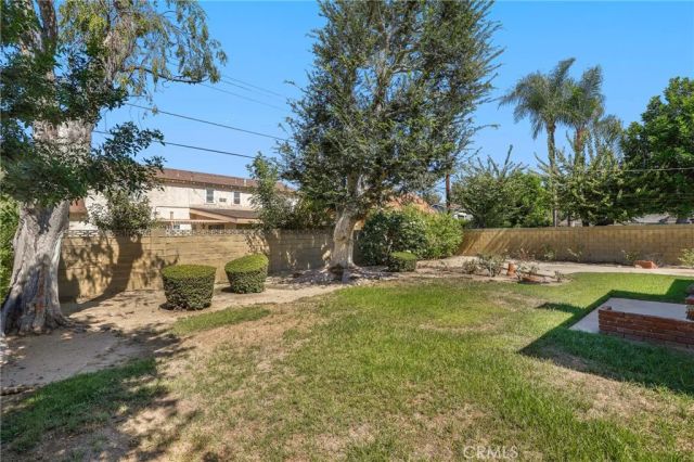2439 E Paradise Road, Anaheim, CA 92806