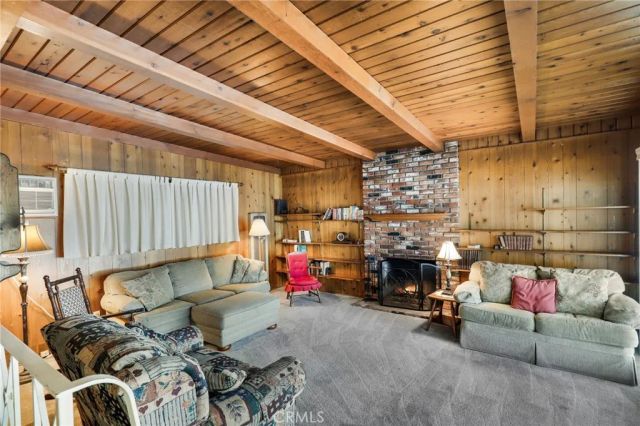 2439 E Paradise Road, Anaheim, CA 92806