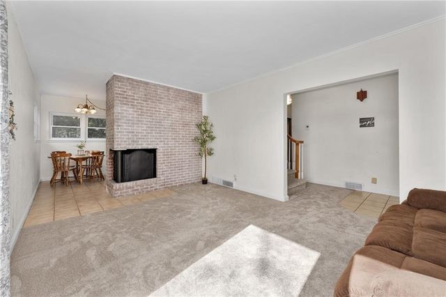 731 Robert Road, Durand, WI 54736