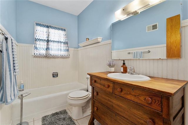 731 Robert Road, Durand, WI 54736