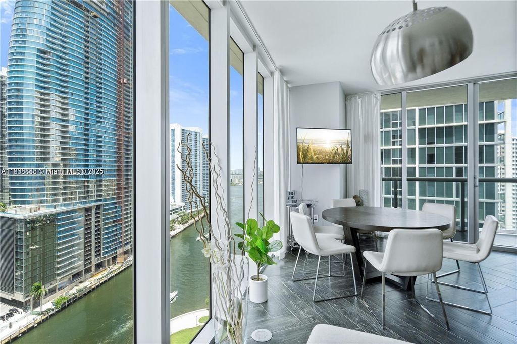 485 Brickell Ave 2302, Miami, FL 33131